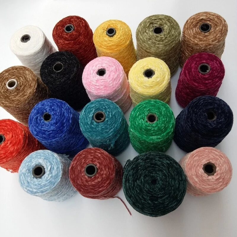 100% Polyester Yarn Super Soft Chenille Chunky Yarn for Knitting